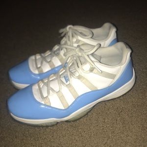 Jordan 11 UNC